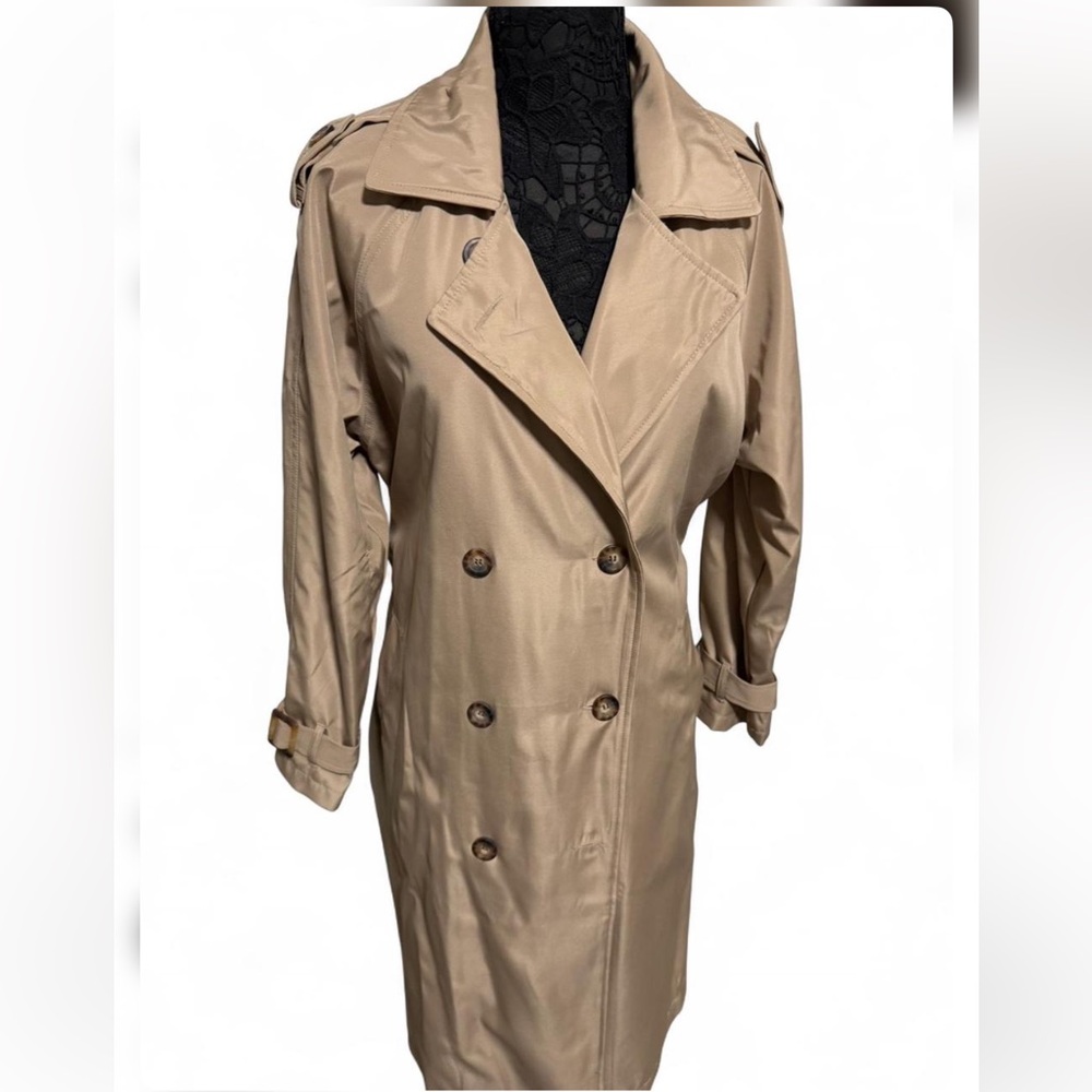 Stoosh Classic Tan Double-Breasted Women's Trench Coat